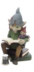 Elfe et son bb avec livre